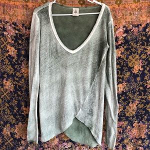 We The Free Long Beach Ter